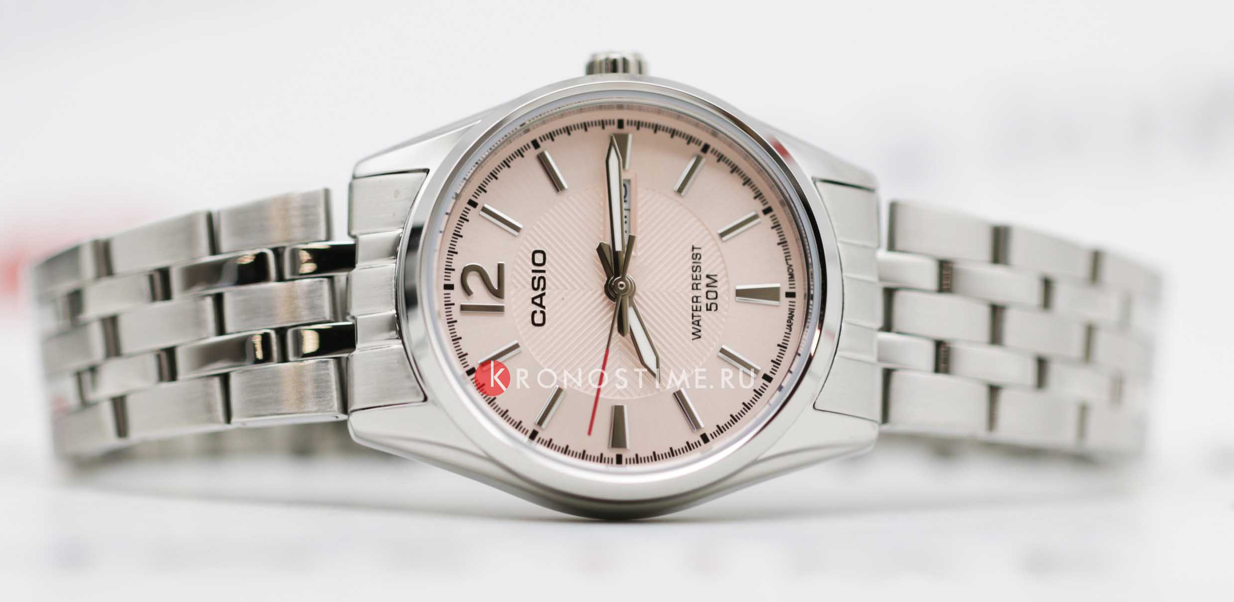 Casio Casio Collection LTP-1335D-5A кварцевые женские часы часы крупный план розовый циферблата
